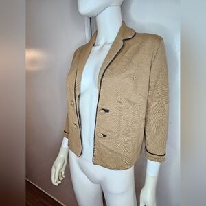 VTG Butte Knit 100% Wool Tan Women's Blazer with Black Trim Size S/M